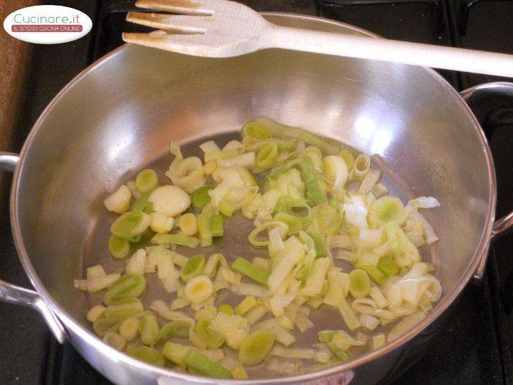 Sugo vegetariano con Peperoni, Porri e Zucchine preparazione 4